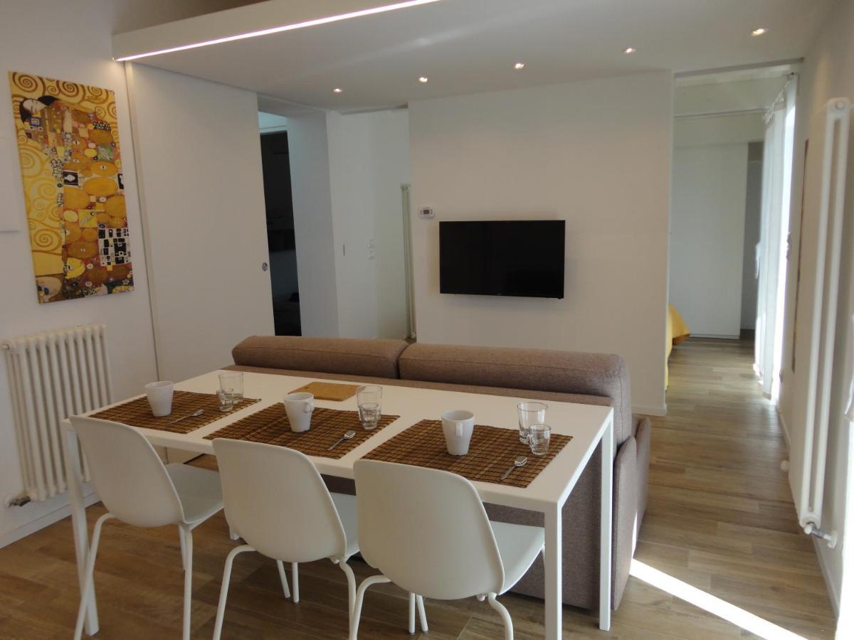 Casa Klimt Vicinissima Al Mare Parcheggio Privato Gratuito Se Disponibile Lejlighed Pescara Eksteriør billede